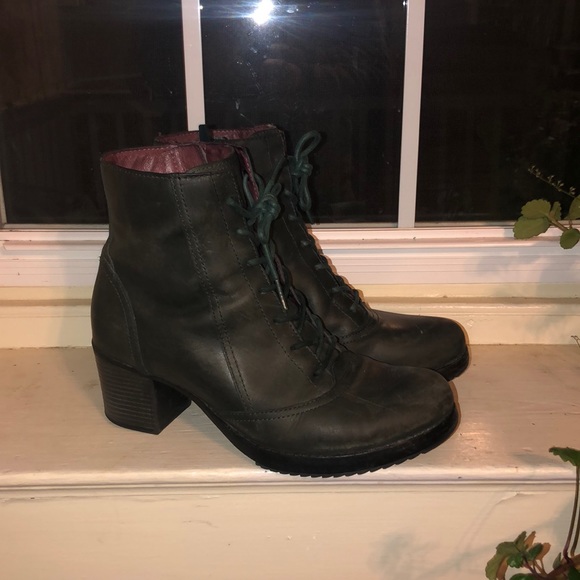 dansko ames boot